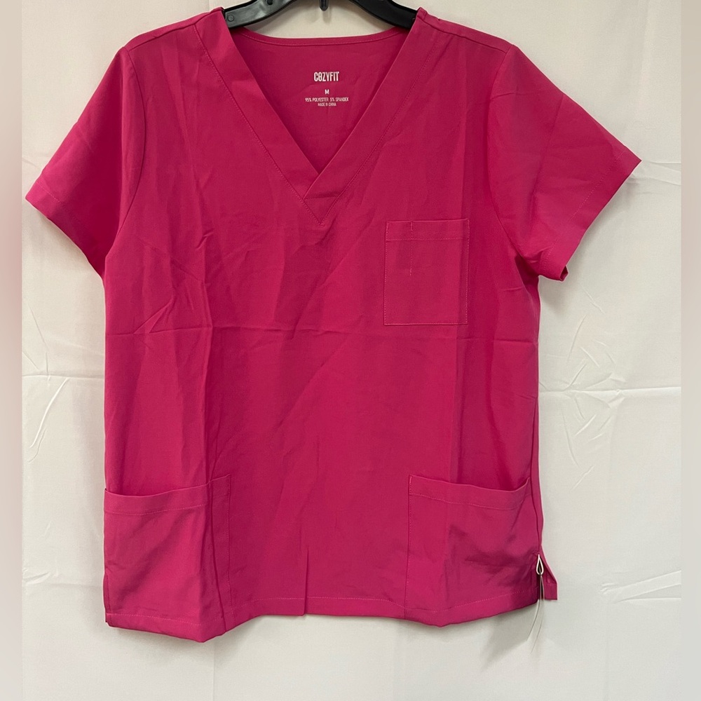 NEW COZYFIT womens scrub set in hot pink size: M